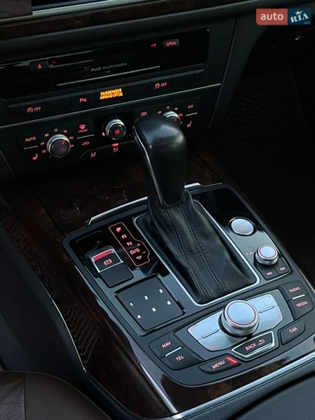 Седан Audi A6 2015 в Киеве