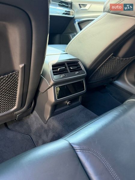 Седан Audi A6 2019 в Киеве