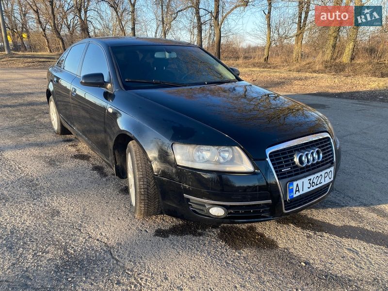 Седан Audi A6 2004 в Смеле