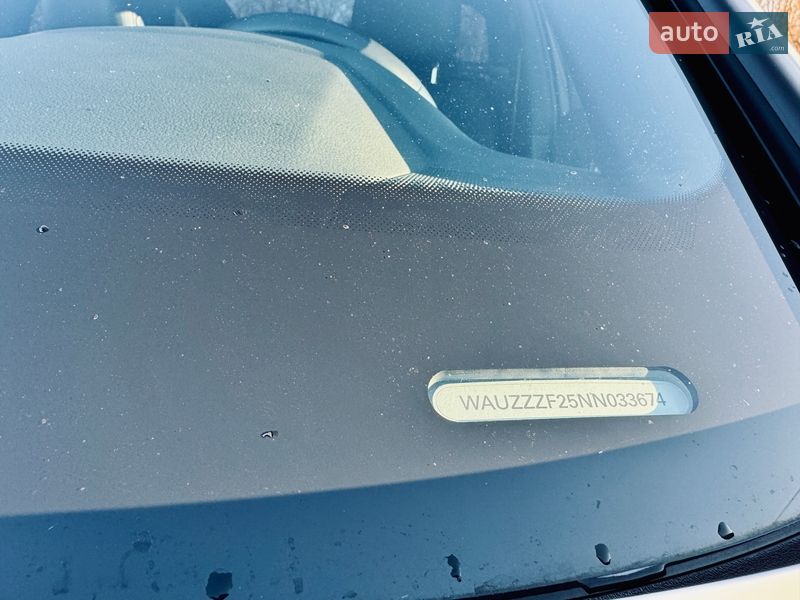 Седан Audi A6 2022 в Киеве