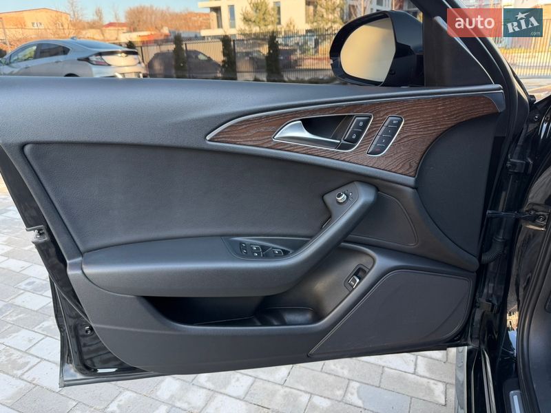 Седан Audi A6 2016 в Умані