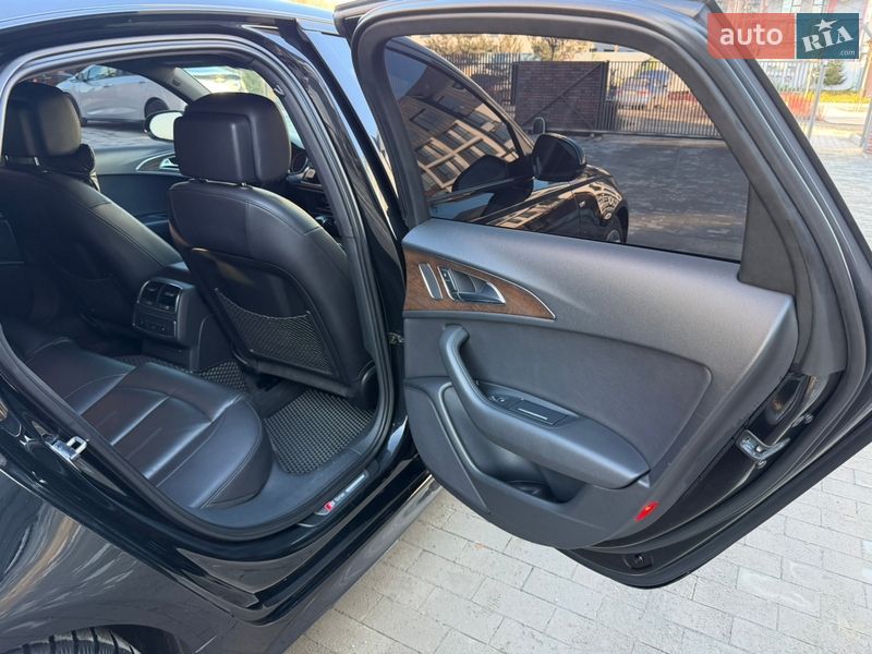Седан Audi A6 2016 в Умані