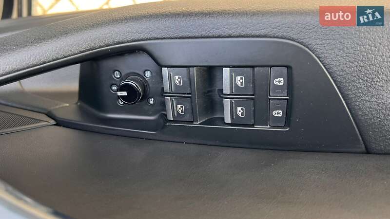 Универсал Audi A6 2019 в Львове