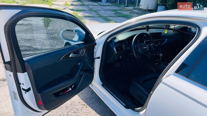 Седан Audi A6 2011 в Новому Бузі