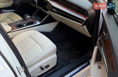 Седан Audi A6 2023 в Львове
