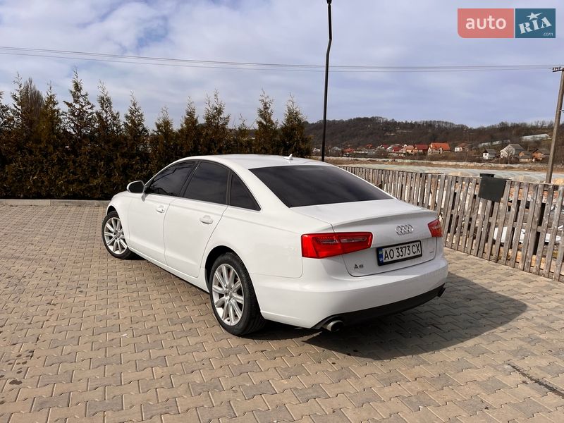Седан Audi A6 2014 в Виноградові