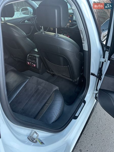 Универсал Audi A6 2016 в Киеве