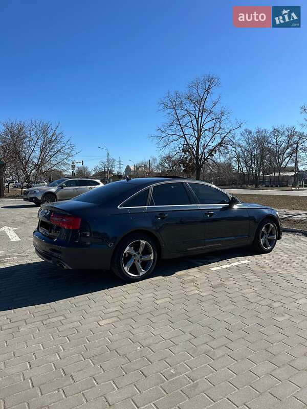 Седан Audi A6 2012 в Киеве