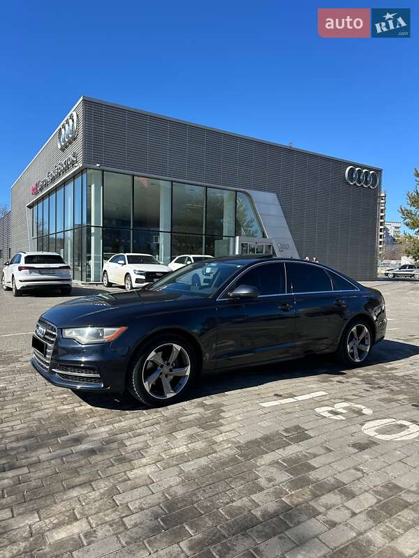 Седан Audi A6 2012 в Киеве