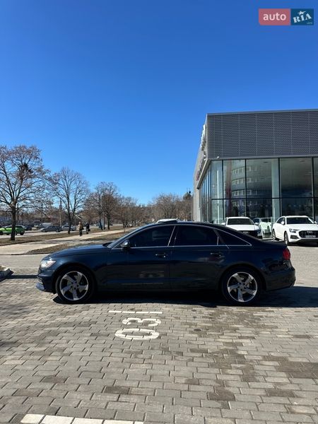 Седан Audi A6 2012 в Киеве