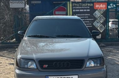 Седан Audi A6 1997 в Ровно