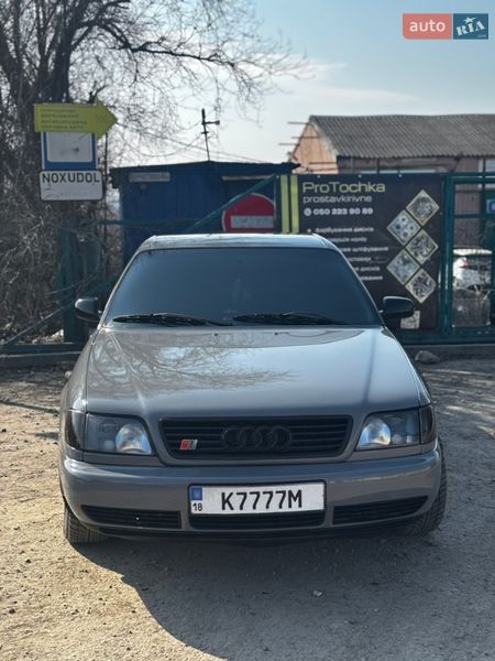 Седан Audi A6 1997 в Ровно