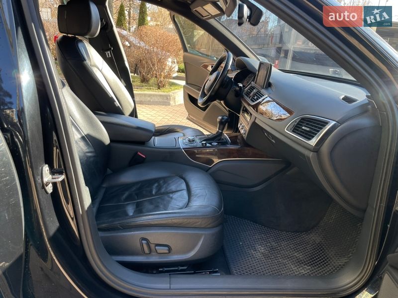 Седан Audi A6 2012 в Киеве
