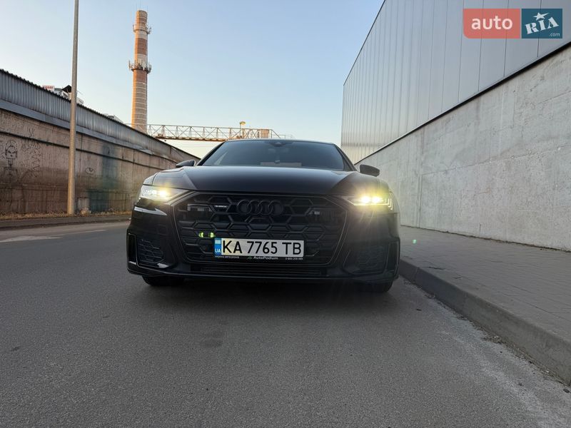 Седан Audi A6 2022 в Киеве