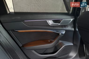 Седан Audi A6 2022 в Киеве