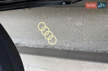 Седан Audi A6 2022 в Киеве