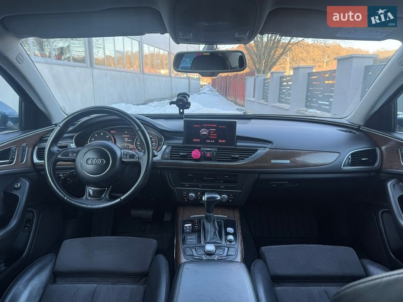 Седан Audi A6 2013 в Рахові
