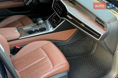 Седан Audi A6 2020 в Ровно