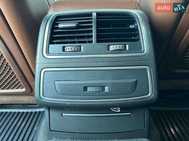 Седан Audi A6 2015 в Львові