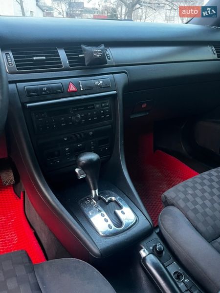 Седан Audi A6 2000 в Львові