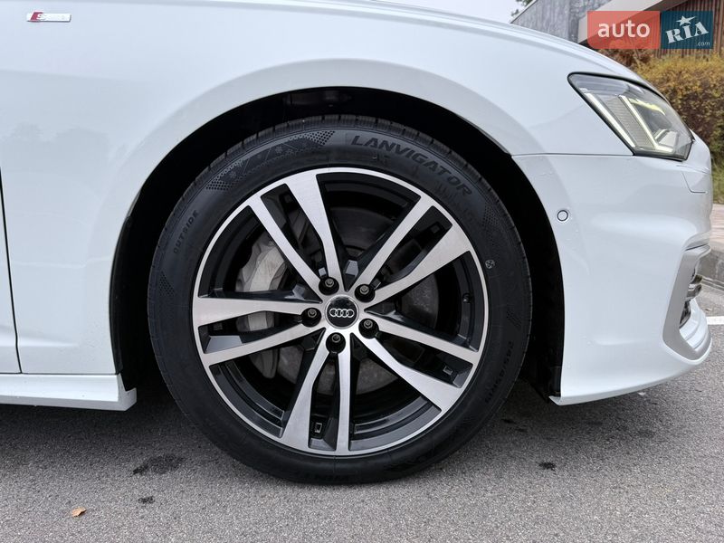 Седан Audi A6 2021 в Киеве