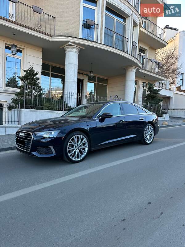 Седан Audi A6 2020 в Киеве