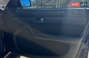 Седан Audi A6 1996 в Старом Самборе