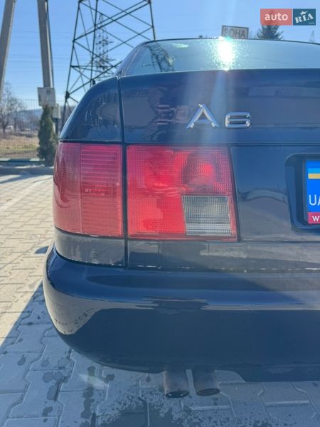 Седан Audi A6 1996 в Старом Самборе