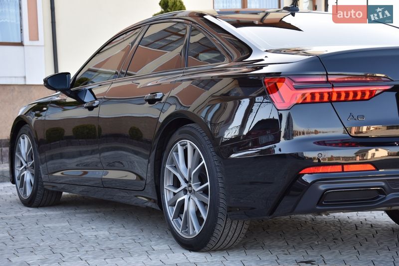 Седан Audi A6 2023 в Львове