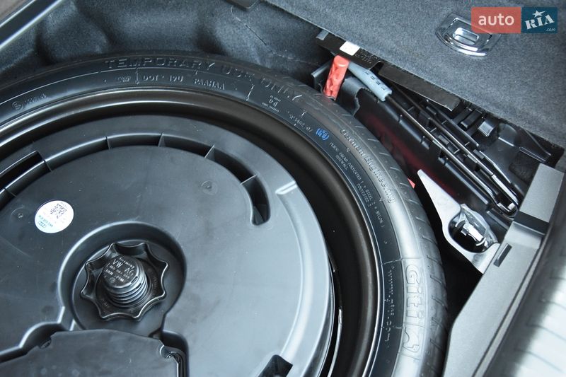 Седан Audi A6 2023 в Львове