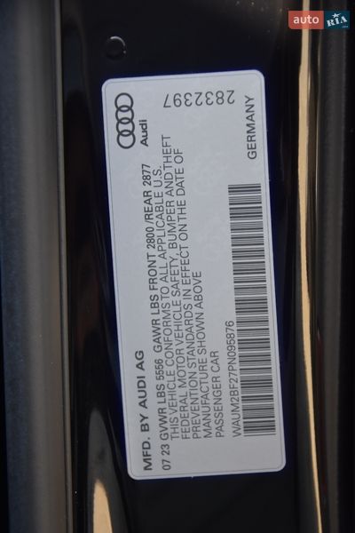 Седан Audi A6 2023 в Львове