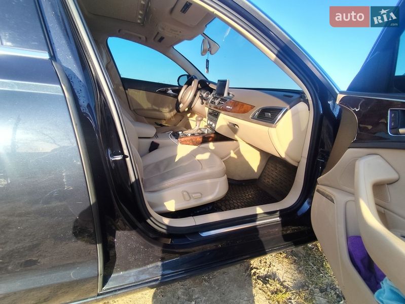 Седан Audi A6 2013 в Новояворівську