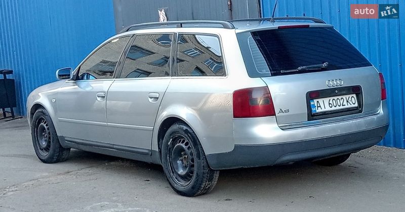 Универсал Audi A6 1998 в Киеве
