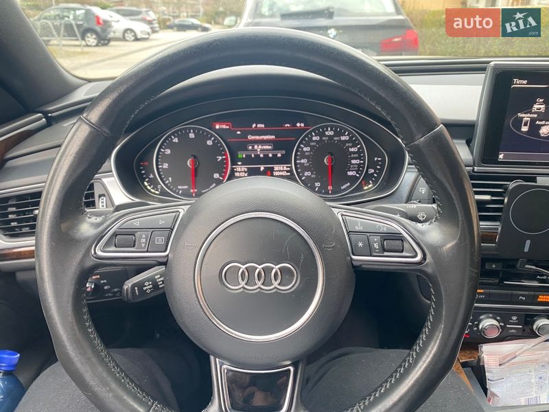 Седан Audi A6 2015 в Долині