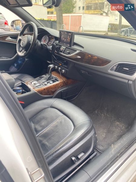 Седан Audi A6 2015 в Долині