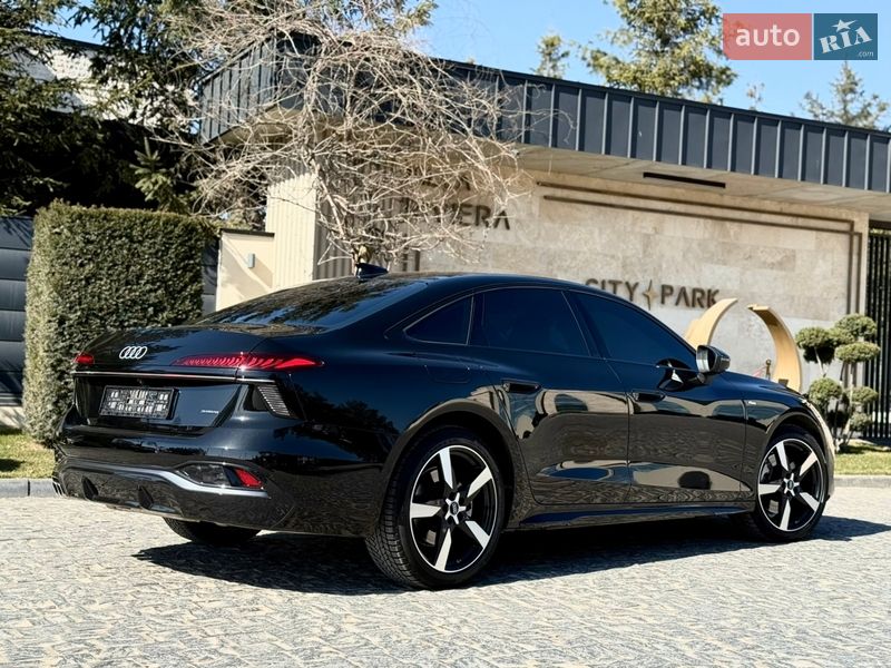 Седан Audi A6 2025 в Львове
