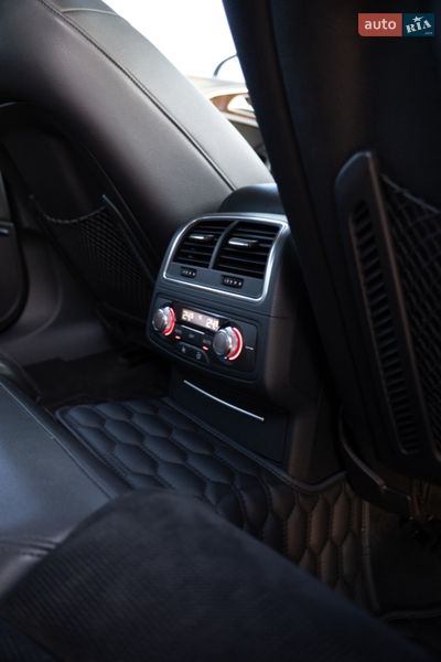 Седан Audi A6 2011 в Миколаєві