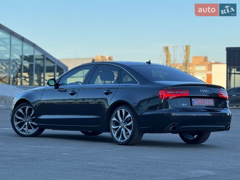 Седан Audi A6 2013 в Киеве