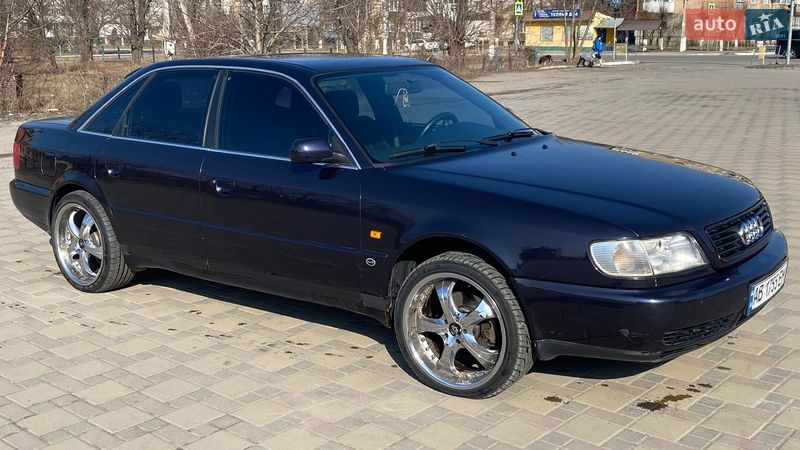 Седан Audi A6 1995 в Гайсине