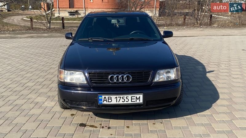 Седан Audi A6 1995 в Гайсине