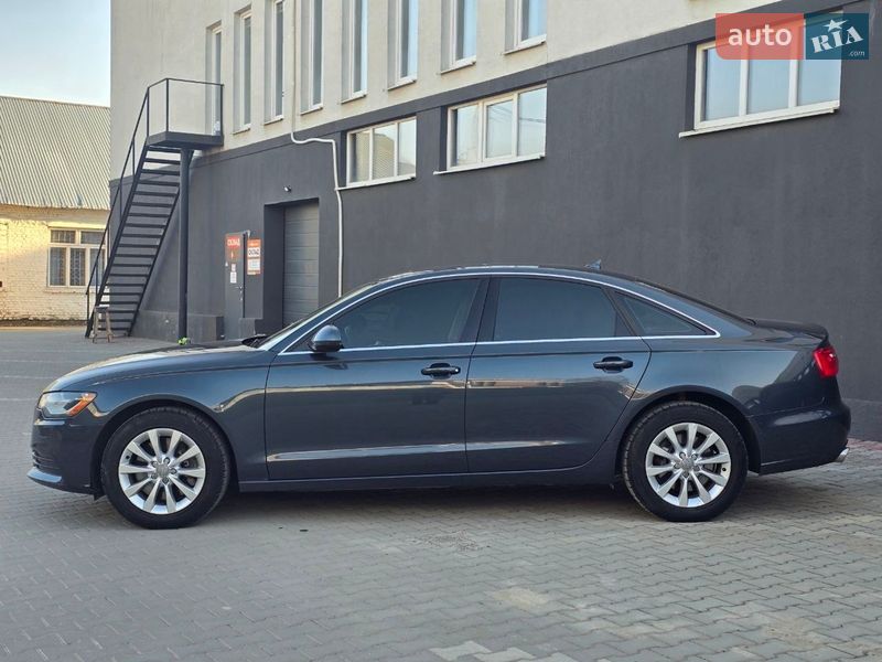 Седан Audi A6 2013 в Черновцах