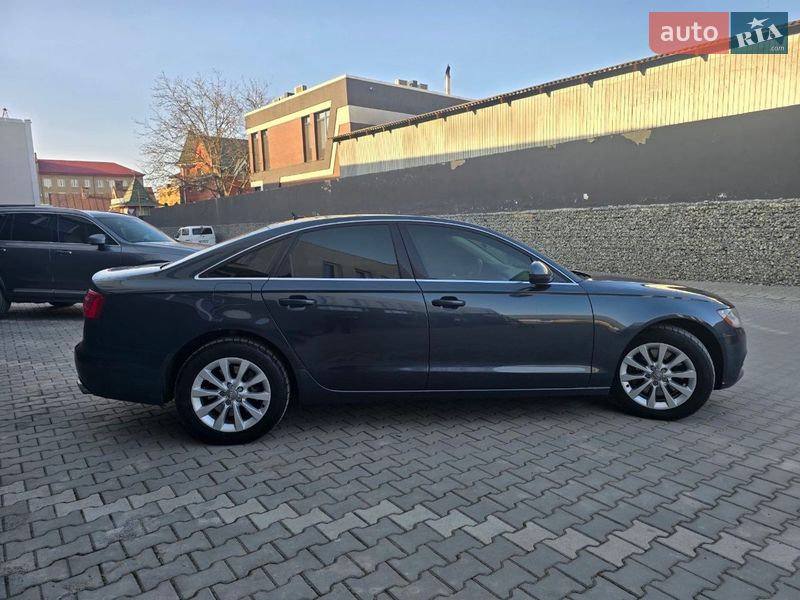 Седан Audi A6 2013 в Черновцах