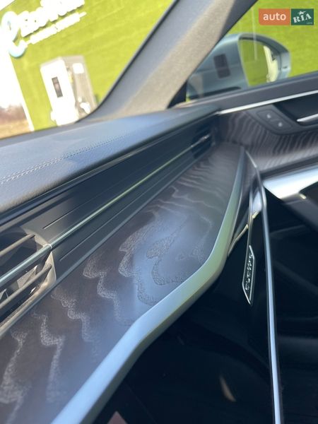 Седан Audi A6 2022 в Києві