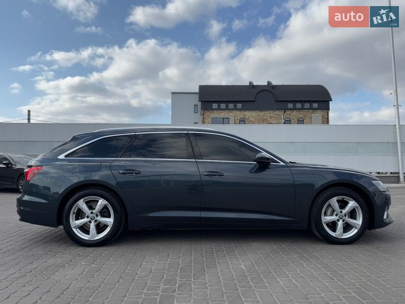 Универсал Audi A6 2019 в Киеве