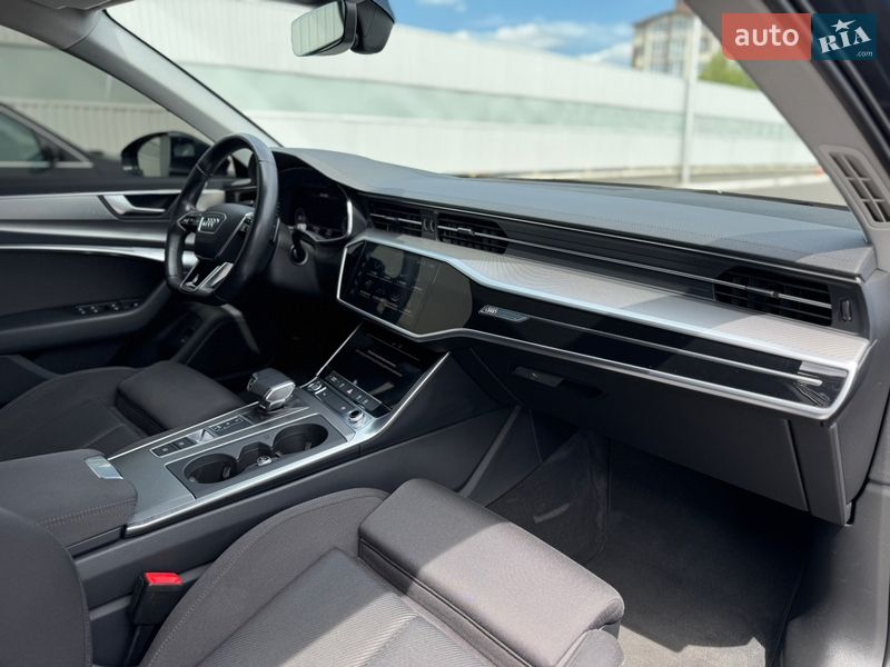 Универсал Audi A6 2019 в Киеве