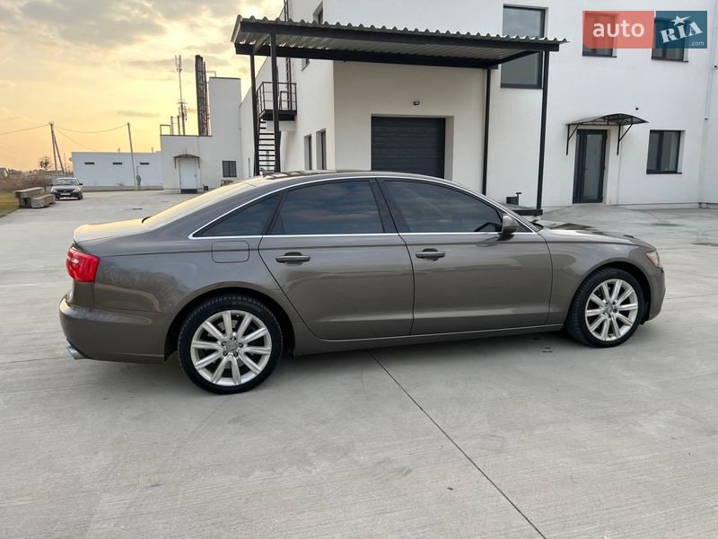 Седан Audi A6 2014 в Луцке
