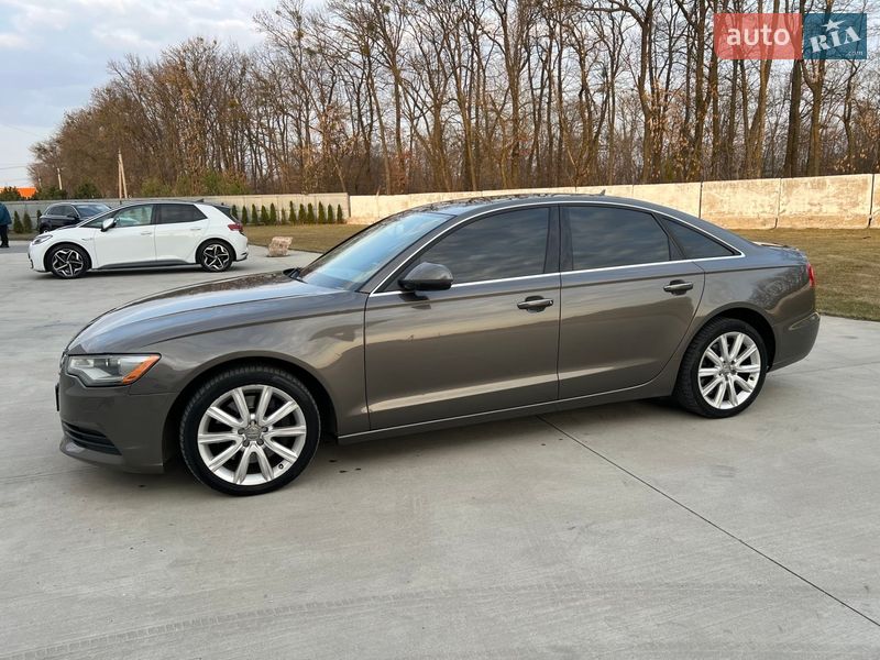 Седан Audi A6 2014 в Луцке