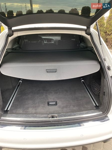 Универсал Audi A6 2011 в Новояворовске
