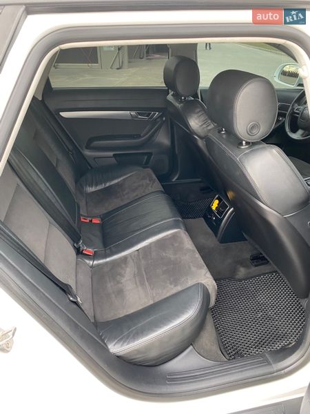 Универсал Audi A6 2011 в Новояворовске