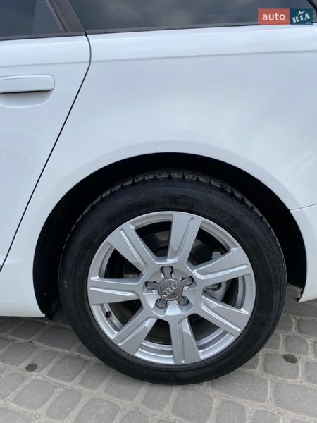 Универсал Audi A6 2011 в Новояворовске